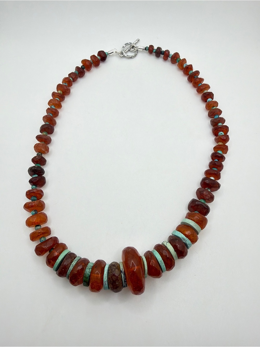 ~18" Faceted, rondelle AMBER and‎ turquoise beaded necklace w/ 925 toggle clasp!